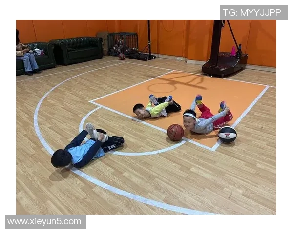 小学生使用7号篮球的益处与技巧分享，让孩子们在运动中快乐成长